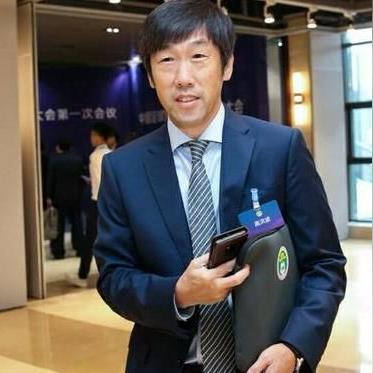 渭南足球比赛看台图片的长尾关键词有哪些