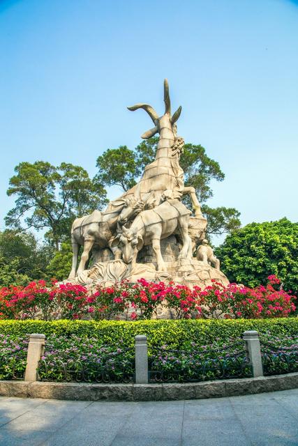 五羊石像堪称广州城市的第一标志，因此在海内外赢得“羊城”美誉