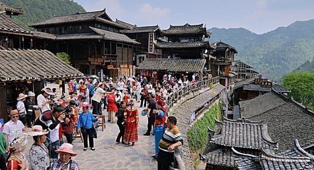 电视机跳动变色是什么原因