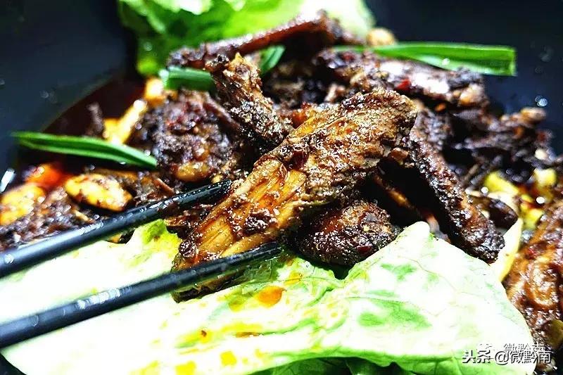 黔南有什么美食街（人少有山有水的地方有何推荐）
