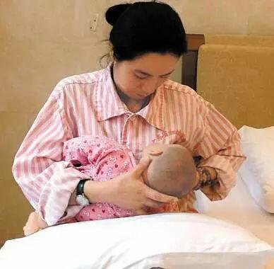 四个哺乳的正确姿势