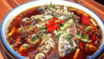 成都市好吃的鲫鱼火锅的长尾关键词有哪些