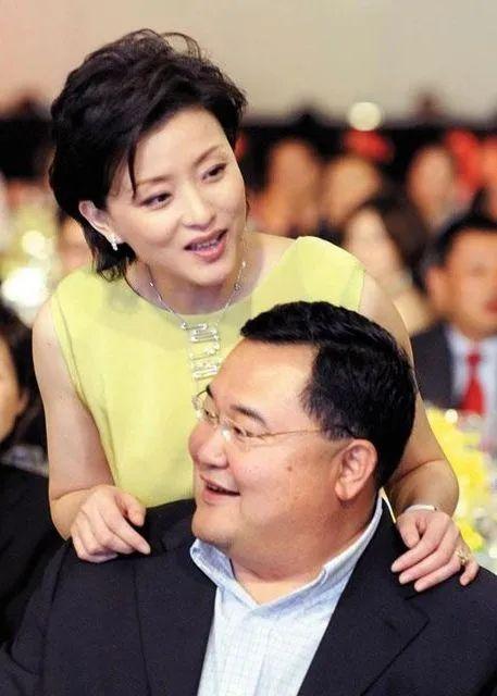 三十而已钟晓芹和陈屿为什么离婚了