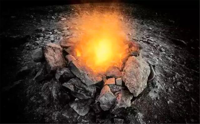 氢气燃烧产生什么?