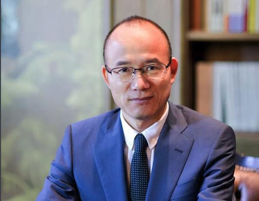 从农村少年逆袭成上海首富，他用3年时间，用3.8万赚到1个亿