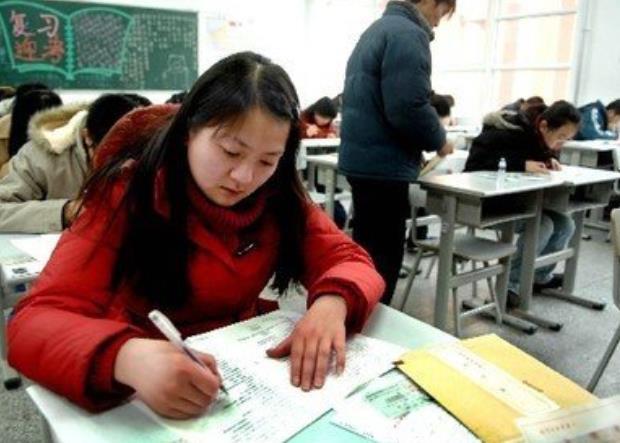 大学生报到父母应该陪着一起去吗