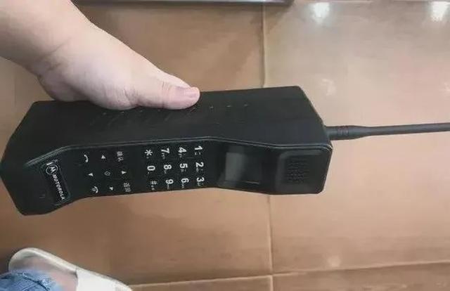 汽车油箱加太满有什么危害吗