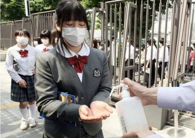 2万日元等于多少人民币(500万人民币在日本算是什么阶层的)