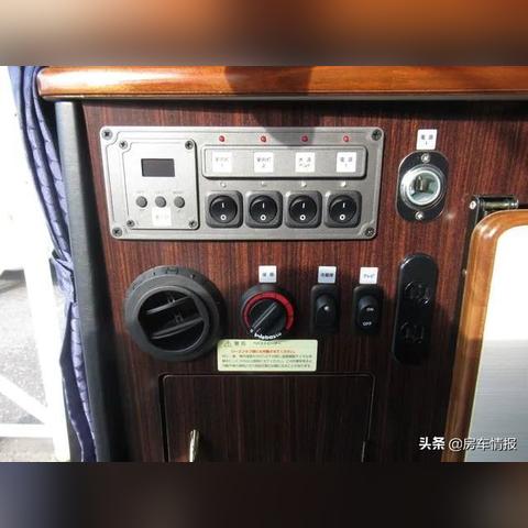 五菱宏光2013款(五菱宏光2013款15l豪华款配置参数) 五菱宏光2013款(五菱宏光2013款15l豪华款配置参数)