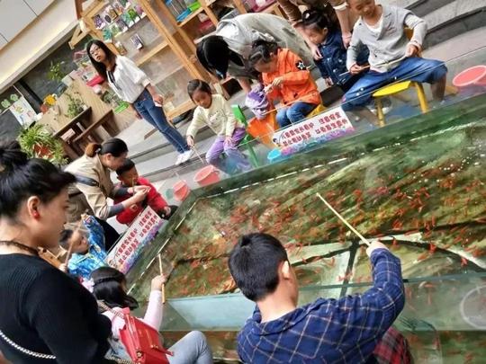 古风亲子游乐会一起穿越古代，玩转雅艺！还有故宫文创礼盒等你来