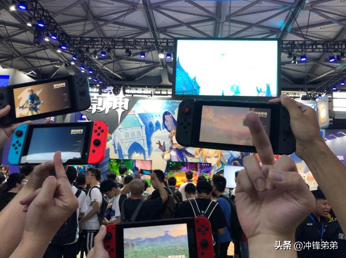 原神ps4怎么飞行（ps4slim能玩原神吗）