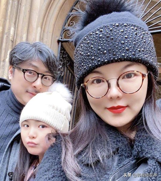 手滑还是引战？李湘点赞内涵谢娜为疯婆子，炒作意图太明显