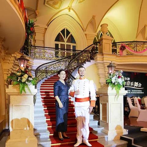 哈尔滨卖女士正装相关长尾关键词有哪些