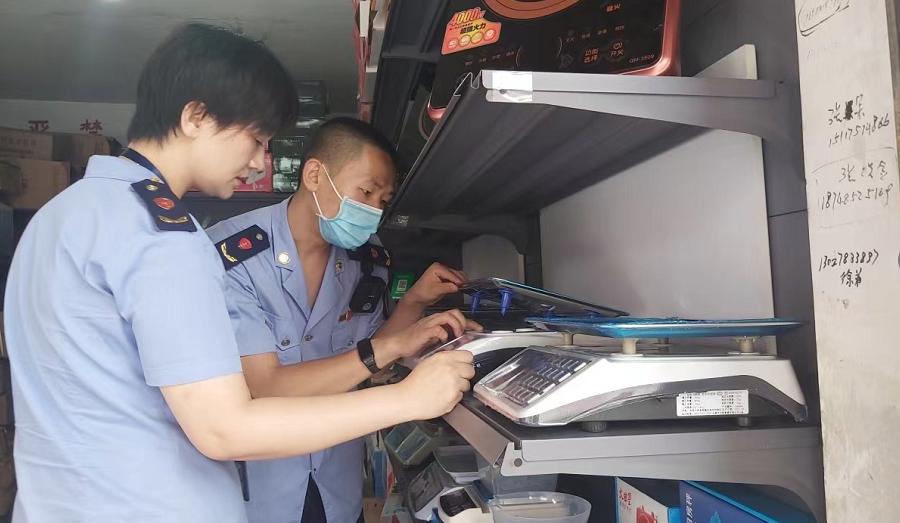 怎么判断美的空调外机是翻新机
