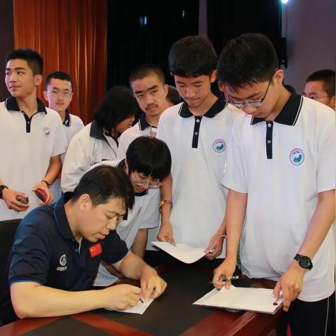 哈尔滨市一中食堂在哪里