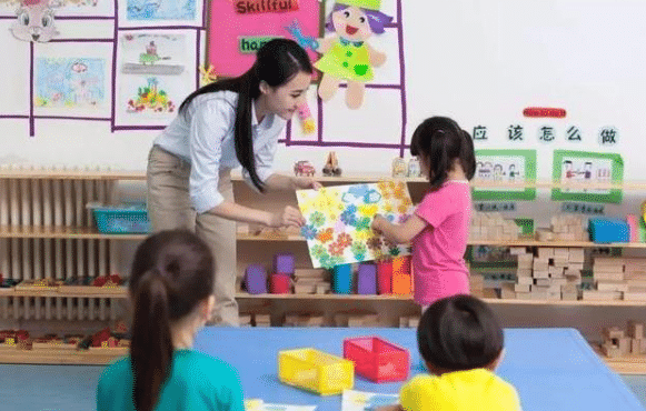 孩子得奖状了朋友圈怎么说 孩子得奖状了朋友圈怎么说