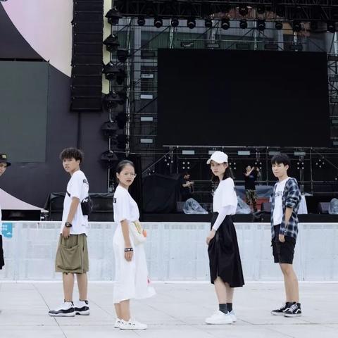 南宁市8中高中怎么样啦