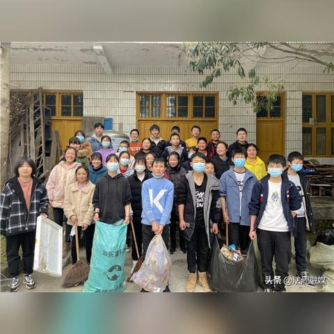 杭州市桃源中学是哪个镇