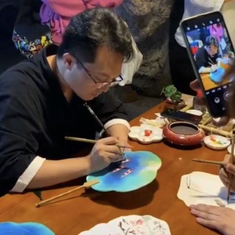 河南权威癫痫病医院的相关长尾关键词有哪些