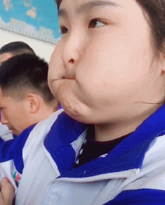 搞笑图片村里的狗霸王也沦落被群殴了