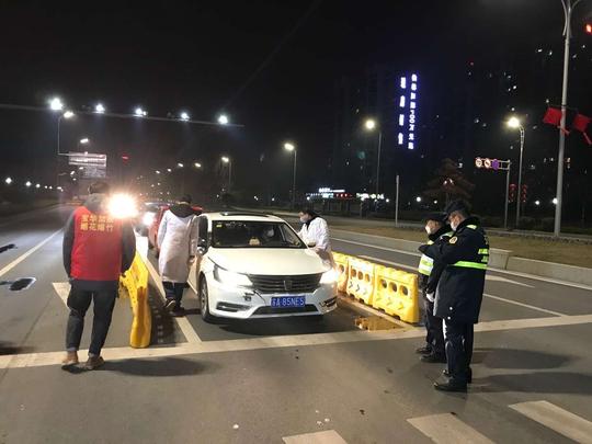 句容宝华镇狙击疫情进行中