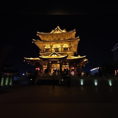 桂林市师大夜景怎么样