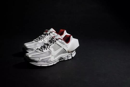supreme和nike竟无人认识？冷门鞋款联名变成最新趋势？