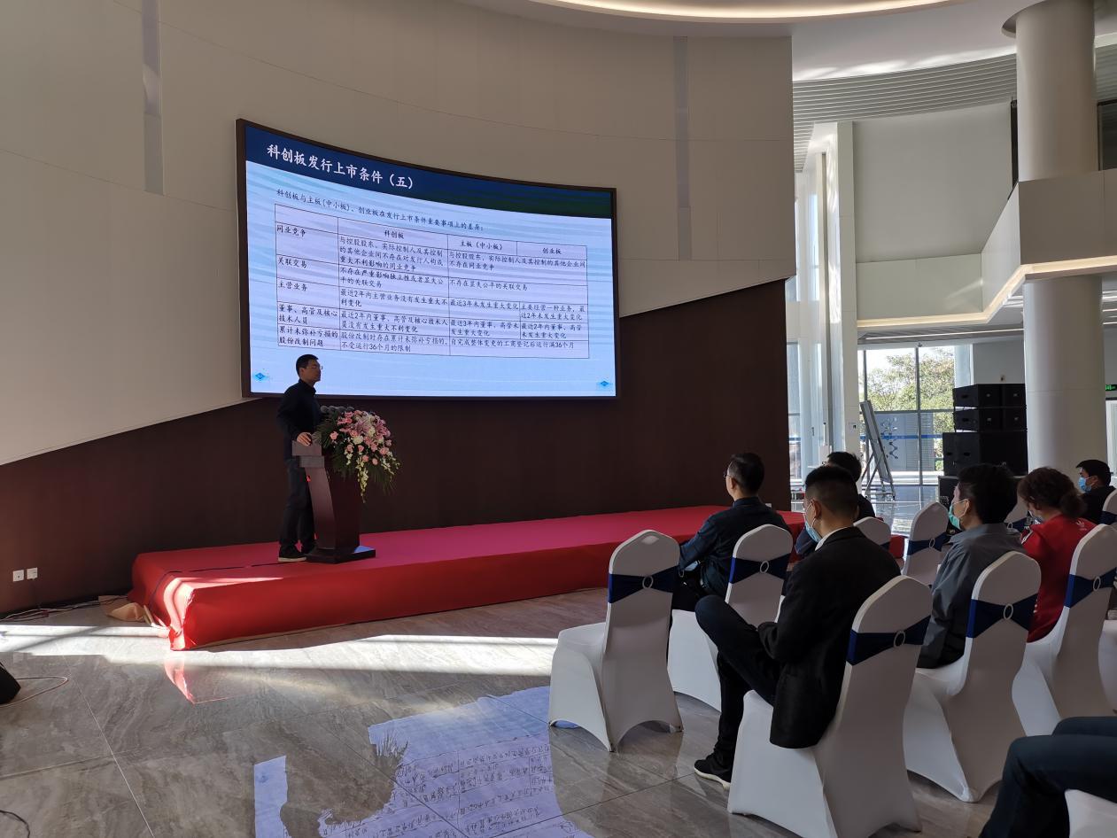 【武汉新增4例本土确诊
 ,武汉新增4例本土确诊/武汉新增4例本土确】