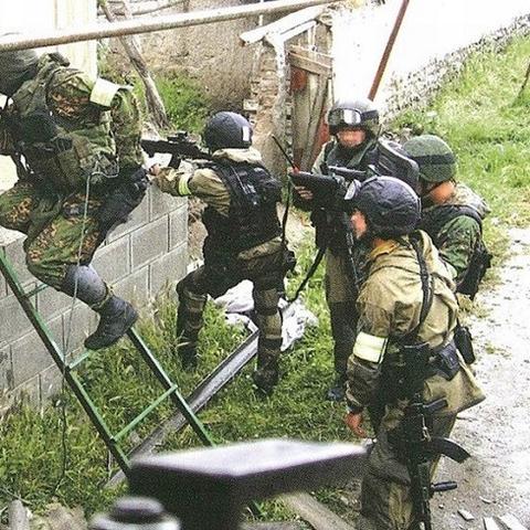 跨境电商运营性格的相关长尾关键词有哪些