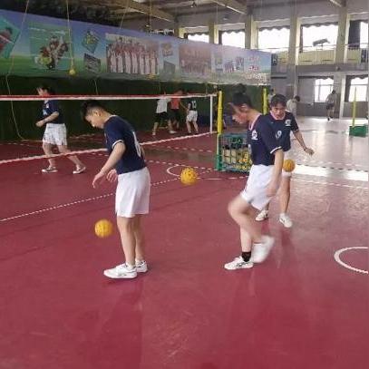 足球的体积是多少升