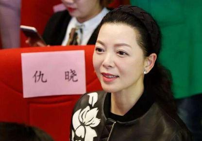 爱动的宝宝怎么起名(何磊这名字好听吗)