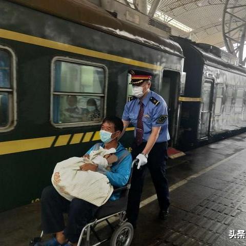 苏州市和太原市哪个大