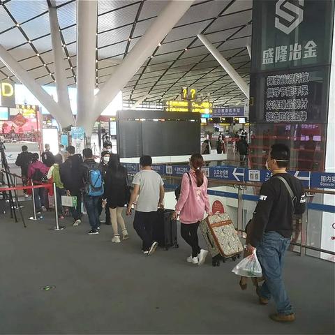 南宁机场到南宁东站怎么走最快？