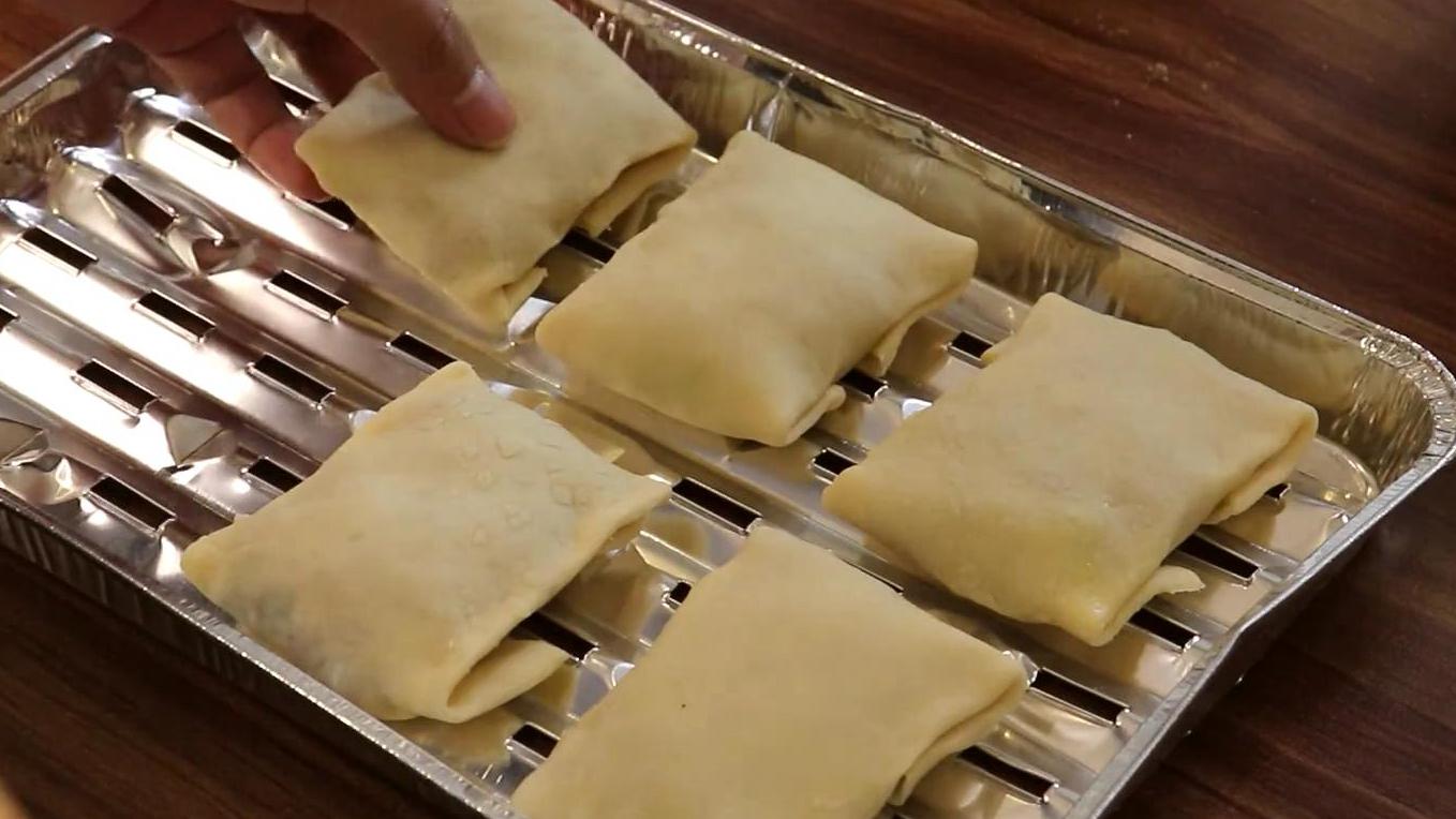 新疆什么美食辣（辣风芹是什么）