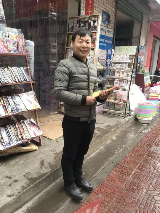 新年听“他”说｜走上街头，听听普通人的“普通话”