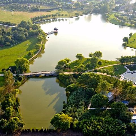 安徽和河南哪个地方人口多人？