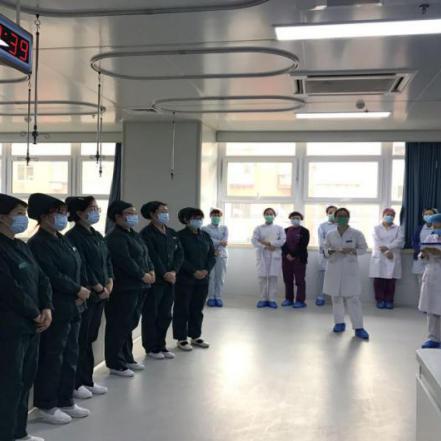 沈阳市哪个医院看病人少