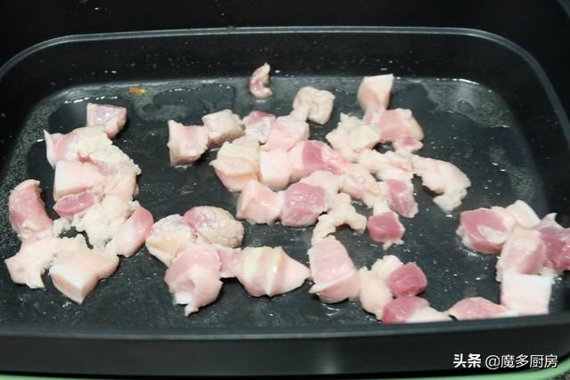 燃气灶上电池不通电怎么办