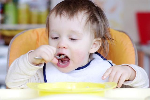 为什么要给孩子添加辅食 为什么要给孩子添加辅食