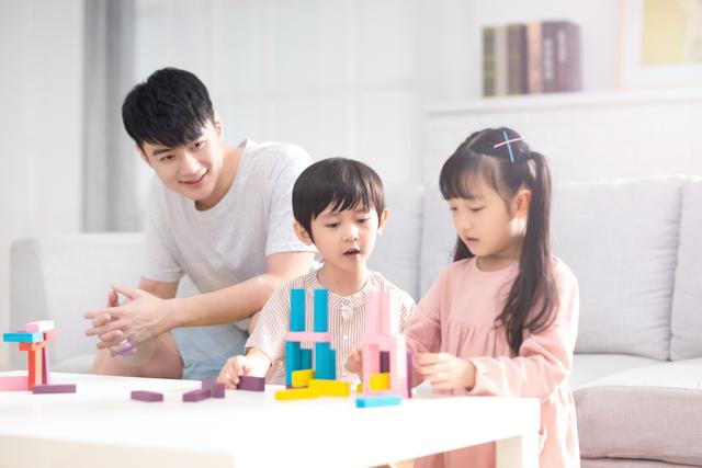 爸爸陪孩子有哪些好处 爸爸陪孩子有哪些好处