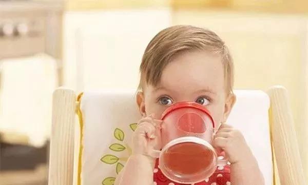 成功让宝宝戒掉奶瓶 成功让宝宝戒掉奶瓶