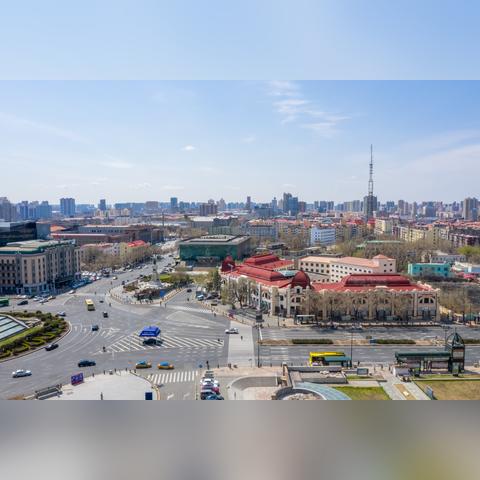 哈尔滨幼儿师范高等专科学校有学生多少名？