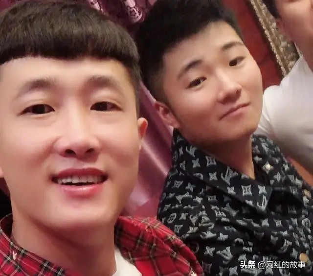 什么是aso官方认证坡段 快手怎么知道是官方认证