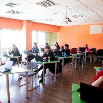 大连市财经大学在哪个区