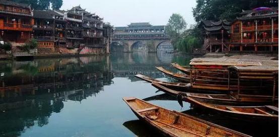 湖南旅游景点排行:必游的前十名景点