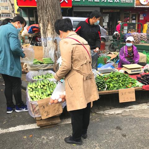 张师兄成都市井火锅店香坊店的长尾关键词有什么