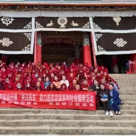 成都市里怎么有很多尼姑