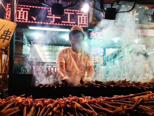 餐饮创业：餐饮店一直亏损！用四点帮助餐饮创业者理解餐饮业