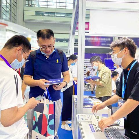 跨境电商选品 平台的相关长尾关键词是那些