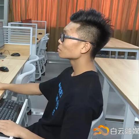 跨境电商模拟开发平台 衍生的长尾关键词是那些 